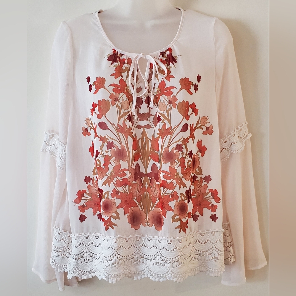 Ladies coco+jameson top,sz small Euc